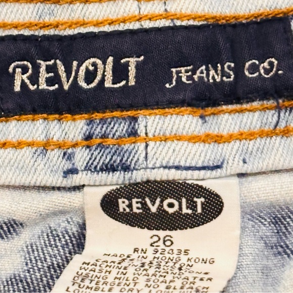 Revolt Jeans Blue and Gold Stitch Denim Women’s Plus Size 26 Tie-Dye Shorts - Picture 11 of 12